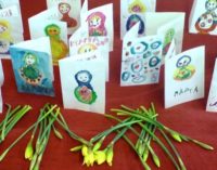 В РФ учитель выругалась на родителей из-за плохого подарка на 8 марта