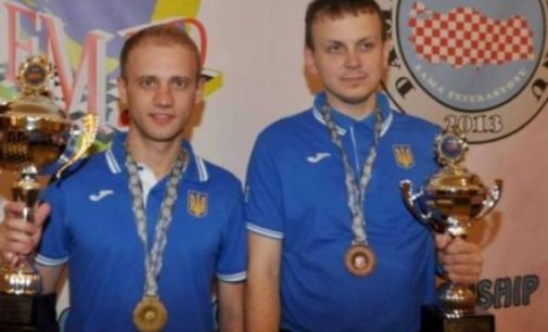Украицы стали чемпионами мира по шашкам-100