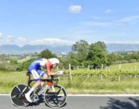 Джиро д’Италия-2017: Дюмулен выиграл разделку и перехватил розовую майку
