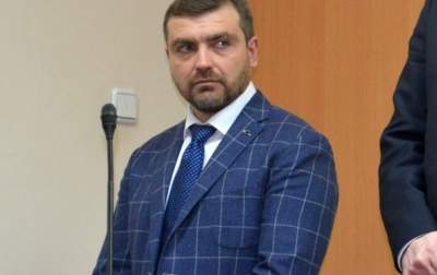 Директора аэропорта Николаева выпустили из СИЗО