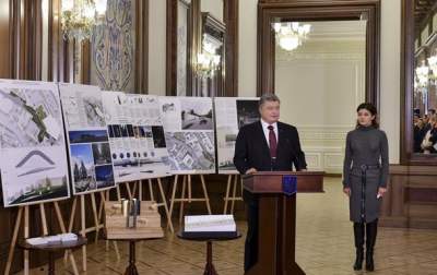 Порошенко обещает восстановить границы Украины