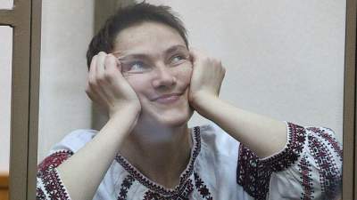 Савченко пришла на заседание комитета Рады, с которого ее исключили