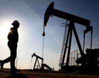 Доходы РФ от экспорта нефти и газа выросли на треть
