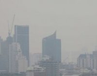 В Бангкоке закрыли более 400 школ из-за загрязнения воздуха