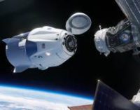Космический корабль Crew Dragon отстыковался от МКС и успешно приводнился в Атлантическом океане
