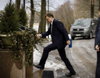 Правительство Финляндии подало в отставку