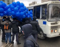 В Москве задержали участников митинга против изоляции интернета: Они раздавали воздушные шарики