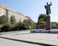 В Праге облили краской пямятник советскому маршалу Коневу