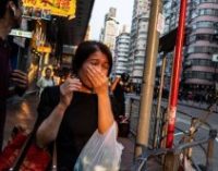 За время протестов в Гонконге полиция использовала 6 тысяч канистр слезоточивого газа